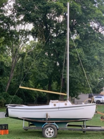 Compac 16, 1984 sailboat