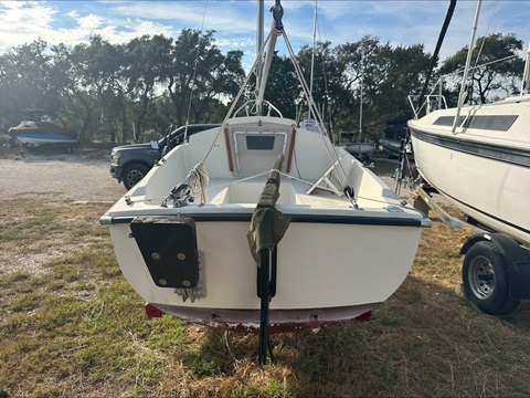 ComPac 16, 1980 sailboat
