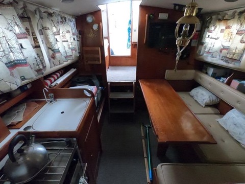 Fisher 25 Pilothouse, 1976 sailboat