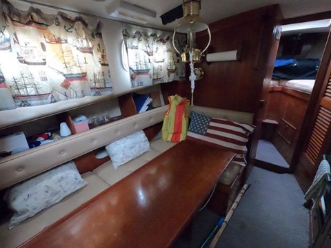 Fisher 25 Pilothouse, 1976 sailboat