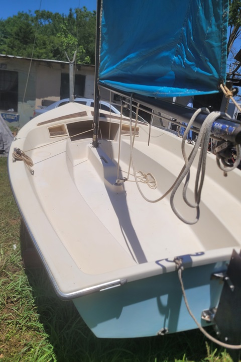 Hobie Holder 14, 1986 sailboat
