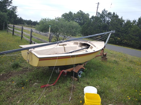 Holder 14 sailboat