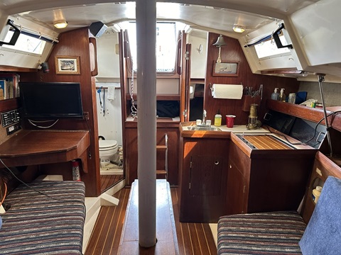 Hunter 28.5, 1986 sailboat