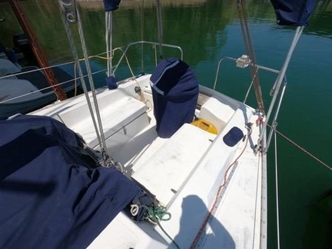 Hunter 285, 1985 sailboat