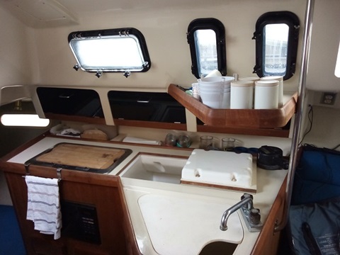 Hunter 29.5, 1995 sailboat