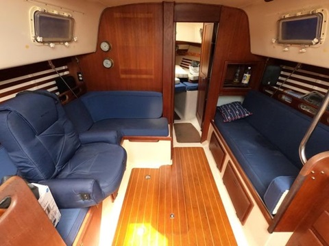 Hunter 30, 1981 sailboat