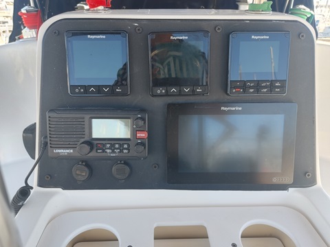 Hunter 380, 2002 sailboat