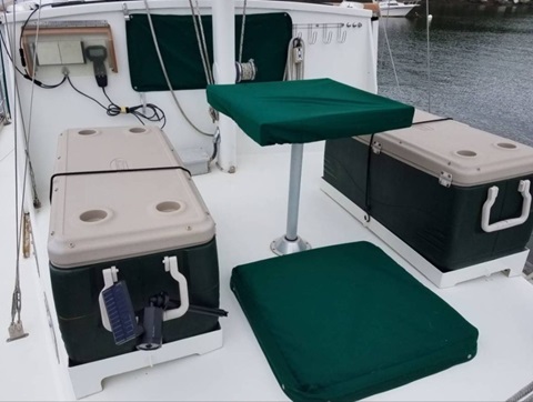 Islander Freeport 41, 1975 sailboat