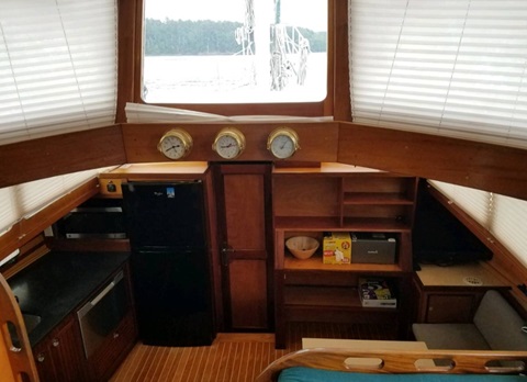 Islander Freeport 41, 1975 sailboat