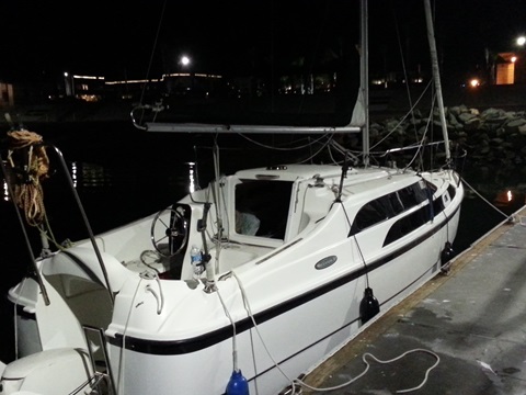 MacGregor 26M, 2009 sailboat