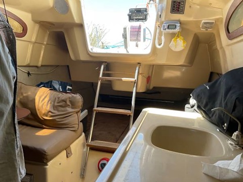 Macgregor 26M, 2007 sailboat