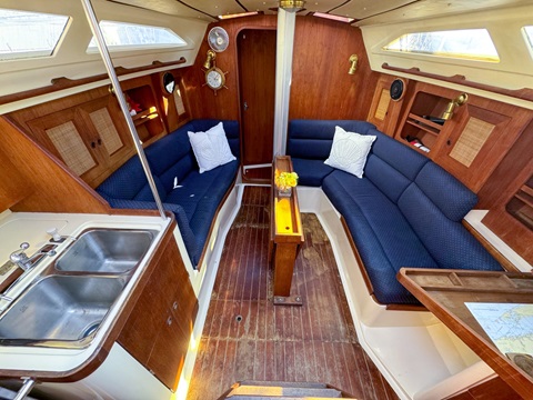 CS 36 Merlin, 1988 sailboat