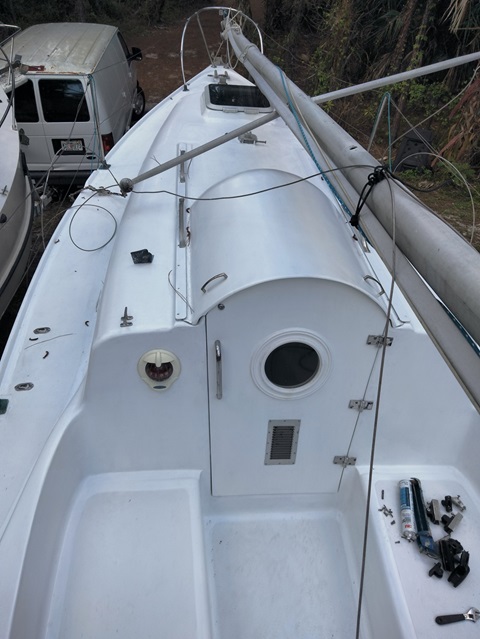 Morgan 25 sailboat