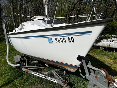 Precision 18, 2001 sailboat