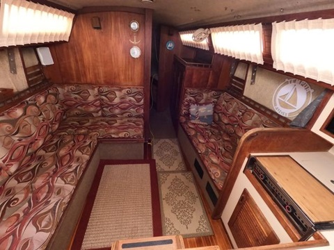 S.2 9.2A 30', 1981 sailboat