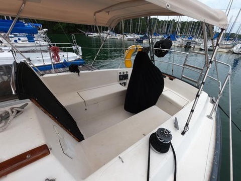 S.2 9.2A 30', 1981 sailboat