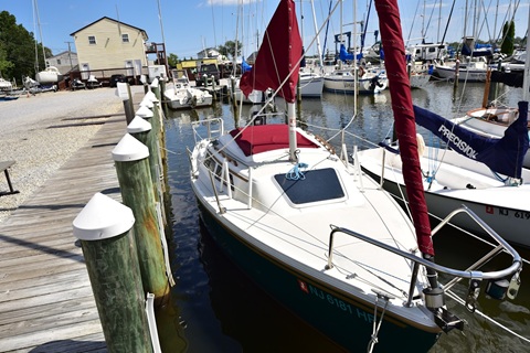 Catalina 22, 1987 sailboat