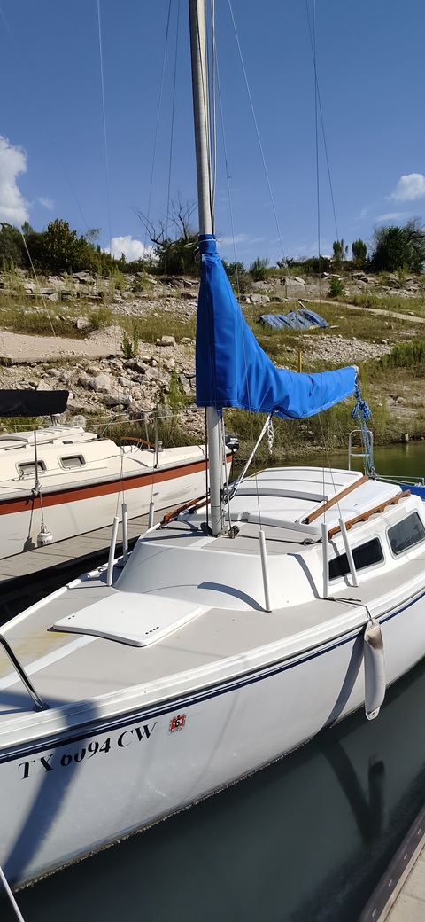 Catalina 22 1982 sailboat