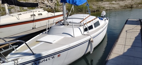 Catalina 22 1982 sailboat