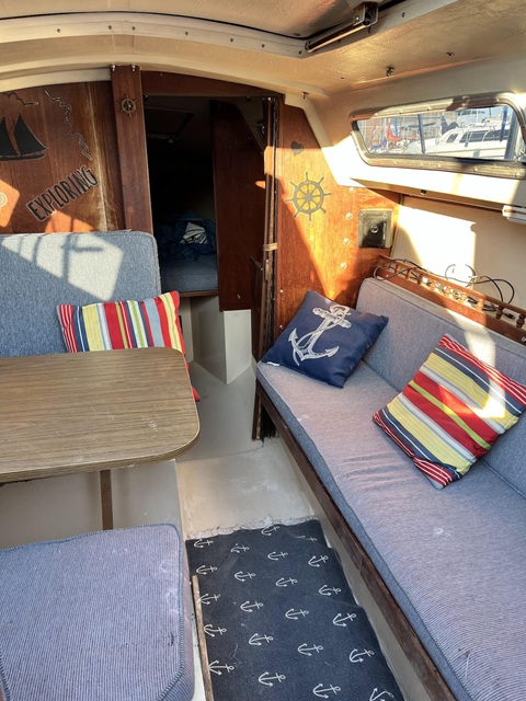 Catalina 25, 1983 sailboat