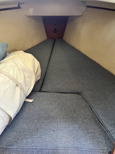 Catalina 25, 1983 sailboat