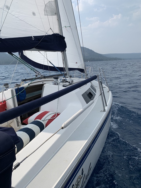 Catalina 270, 1993 sailboat