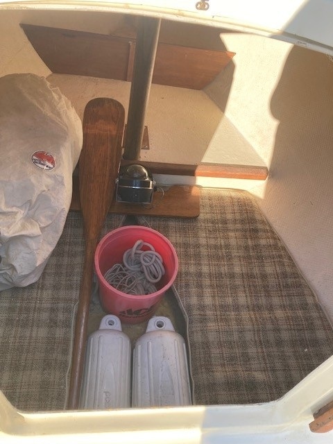 COMPAC 16, 1984 sailboat