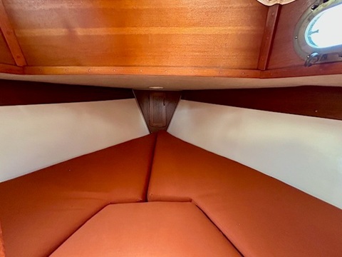 Hutchins Com-Pac 25, 2002 sailboat