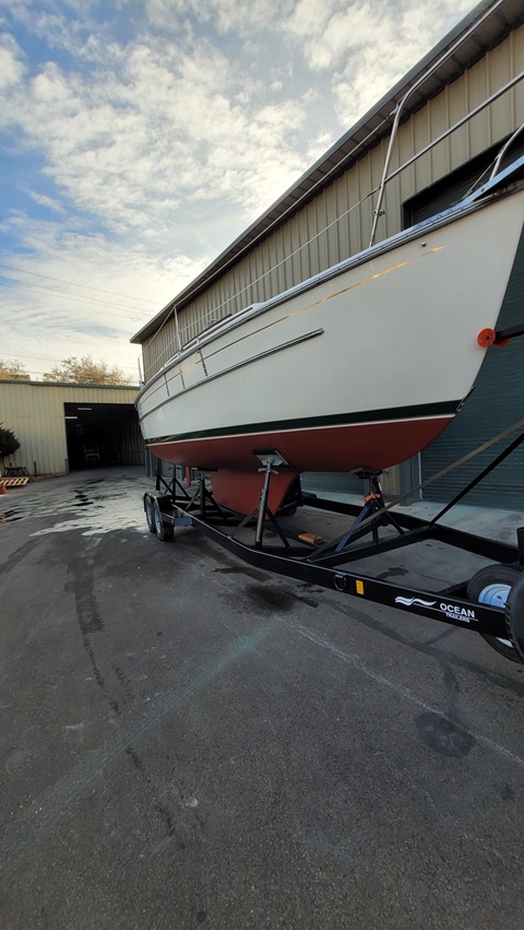 Com-Pac 27/2 sailboat