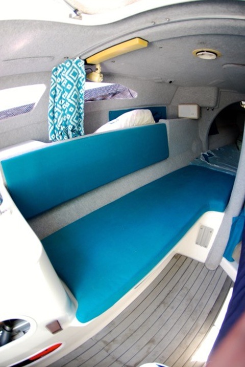 Corsair F-28R, 1998 sailboat