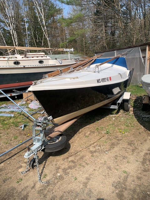 Edie and Duff Dovekie, 1983 sailboat