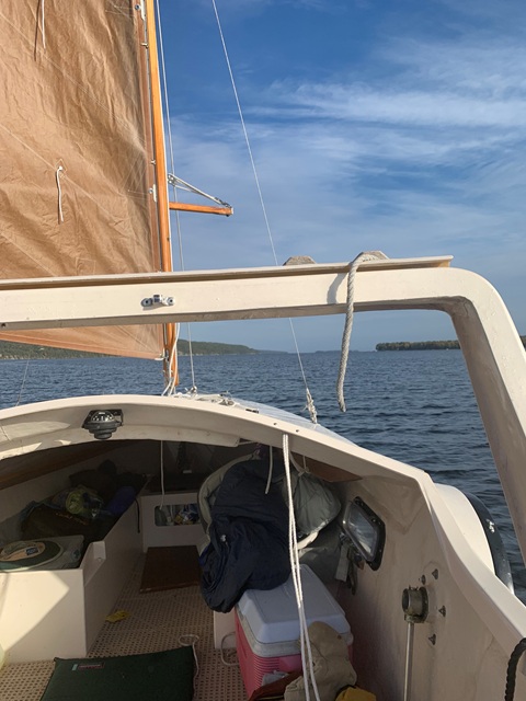 Edie and Duff Dovekie, 1983 sailboat