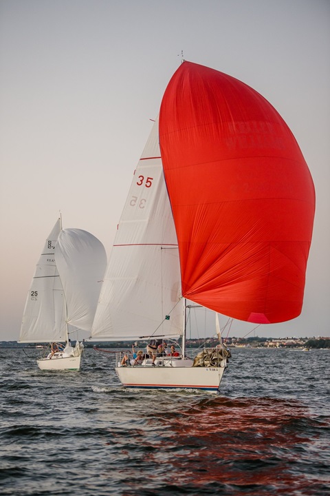 Evelyn 32-2, 1984 sailboat