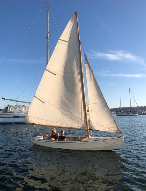 Herreshoff Biscayne Bay, 1990 sailboat