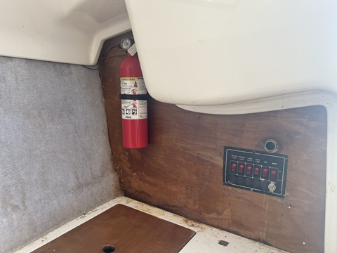 Hunter 18.5, 1988 sailboat