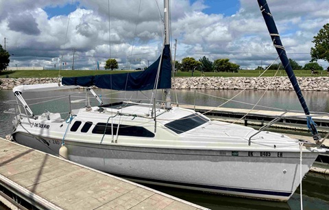 Hunter 240, 2003 sailboat
