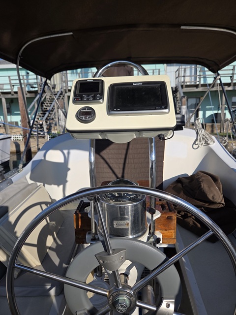 Islander 36, 1976 sailboat