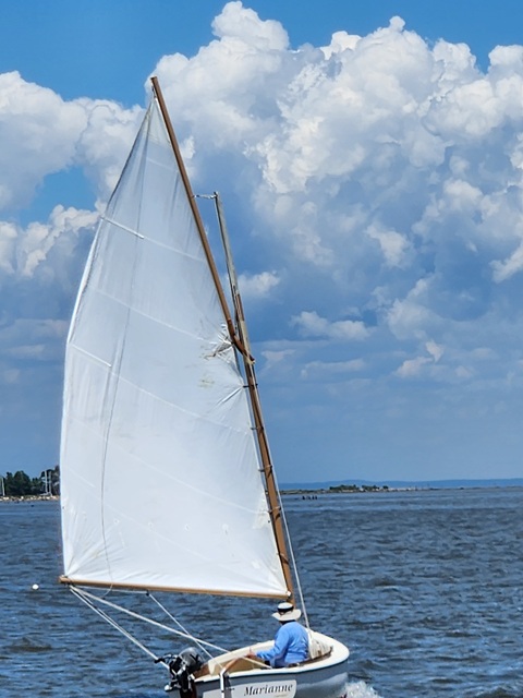 Minute Man Catboat, 1984 sailboat