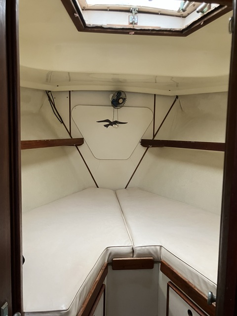 Morgan Out islander 41, 1974 sailboat