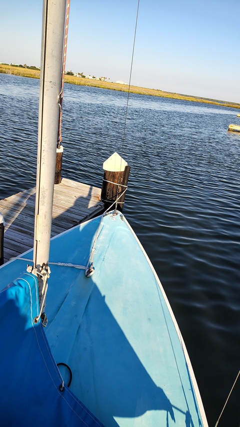 Rhodes 19, 1965 sailboat