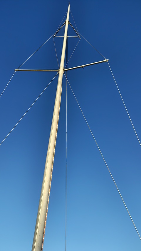 Rhodes 19, 1965 sailboat