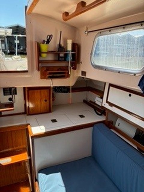 Alberg 30, 1970 sailboat