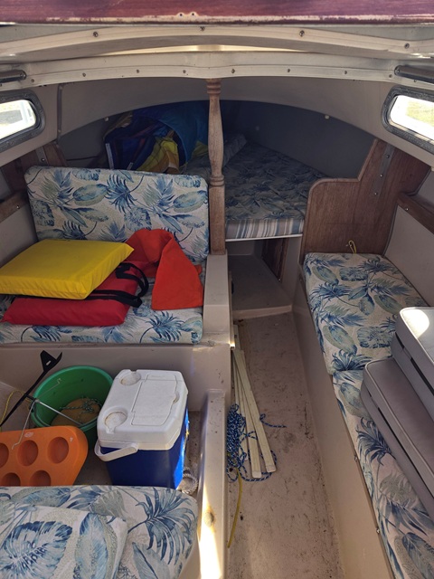 Catalina 22 1984 sailboat