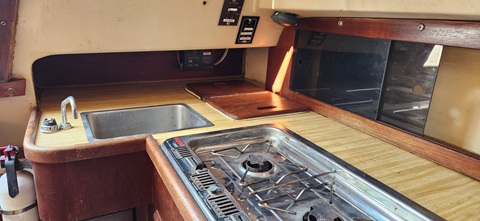 Catalina 27, 1982 sailboat