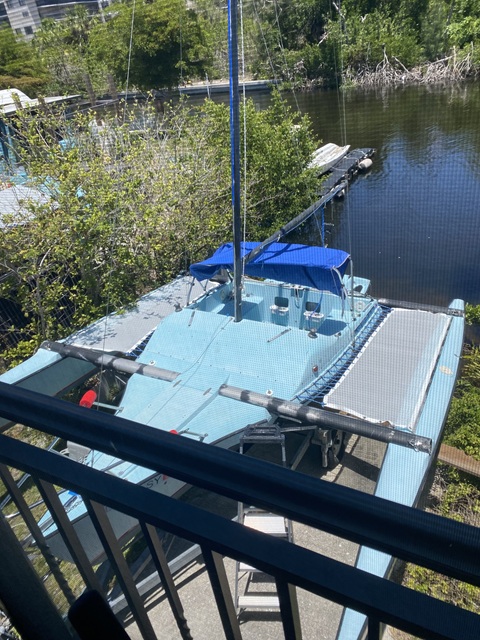 Haines Hunter Tramp, 1982 sailboat