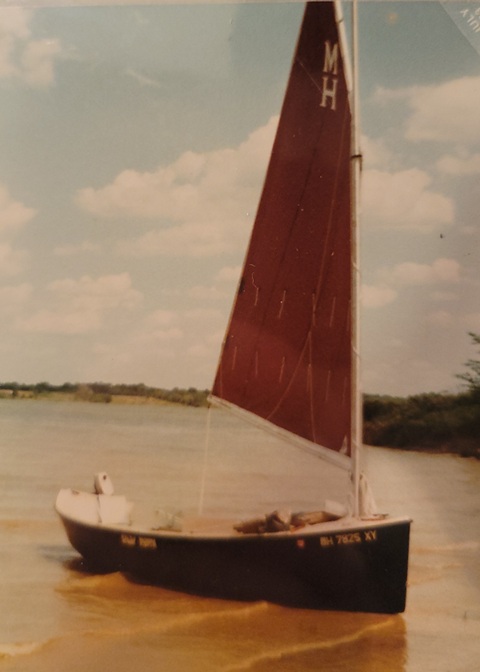 Marsh Hen, 1983 sailboat