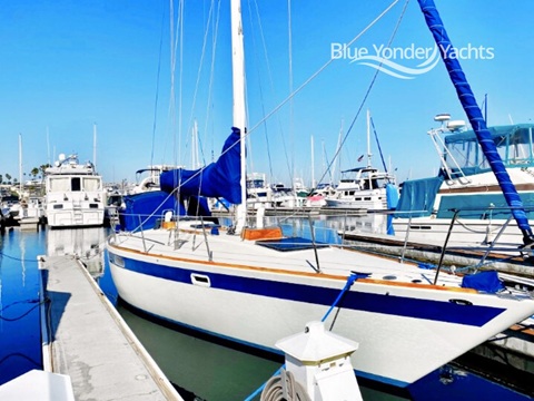 Pearson 40, 1982 sailboat