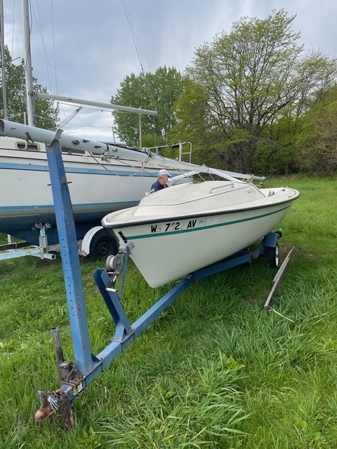 S-2 5.5, 1982 sailboat