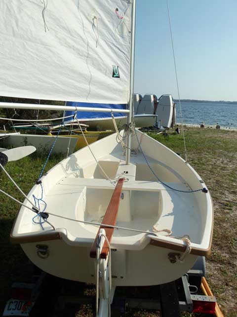 Bauer Sailing Dinghy, 10', 2006 sailboat