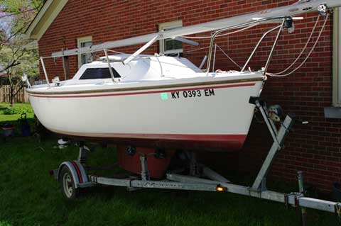 Catalina Capri 18, 1987 sailboat